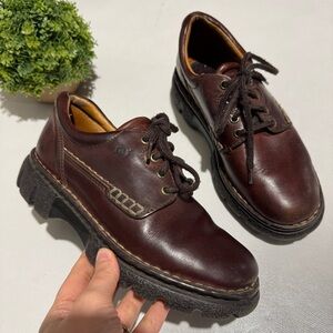 BORN Vintage Brown Ox Blood Red Leather Lace Up Shoes Sneakers Women’s Size 7.5